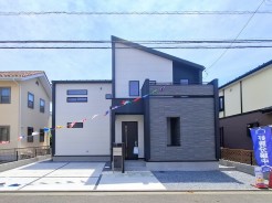 千葉市花見川区み春野３丁目
