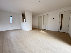 鎌ケ谷市中佐津間１丁目