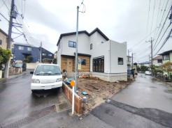 柏市逆井２丁目