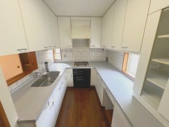 約5帖
収納豊富なキッチン