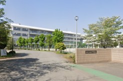 町立栄中学校