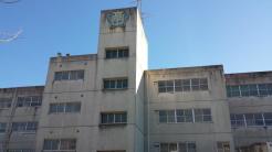 市立高津中学校