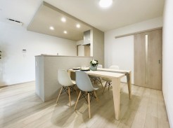 ダイニングスペース