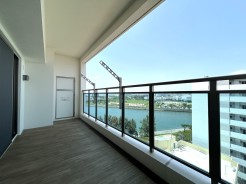 【バルコニー】