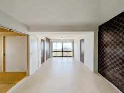 【LDK】※加工(家具消去)済みの参考写真です。