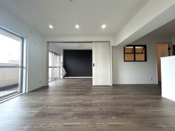 横須賀市小川町