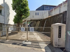 横浜市西区戸部町３丁目