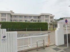 横須賀市内川１丁目