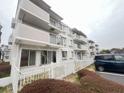 横浜市金沢区釜利谷南４丁目