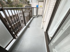 横浜市金沢区釜利谷東６丁目