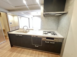 食洗機付システムキッチン