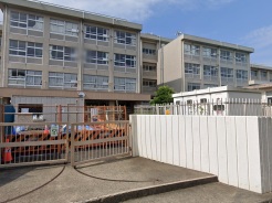 横須賀市平成町1丁目