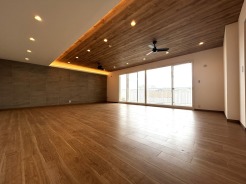 逗子市小坪6丁目