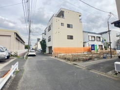 足立区保木間３丁目