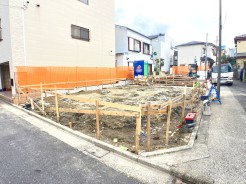 足立区保木間３丁目