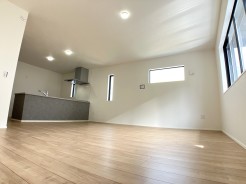 足立区鹿浜５丁目