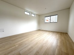 足立区千住緑町３丁目