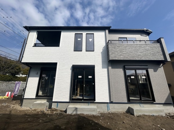 横浜市金沢区釜利谷西4丁目3期　新築戸建