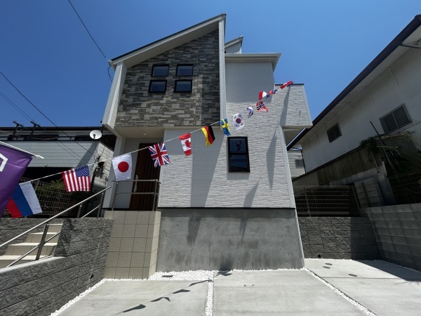 久里浜台2丁目　新築戸建