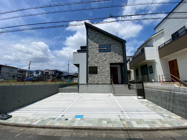 横須賀市根岸5丁目　新築戸建  全2棟