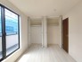 洋室6.38帖