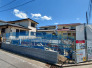 建築中