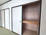 ダイニング隣接　和室6帖