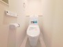 同社施工例
各階に設けたトイレは嬉しいウォシュレット付。
※実際とは異なります。