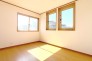 2階洋室約6.5帖