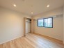 【東側洋室6.6帖】