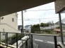 バルコニーから海が見えます