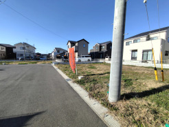 中央側 約6.0m 開発道路