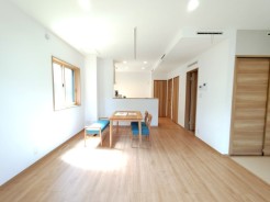 1号棟
LDK15.7+タタミスペース3帖