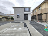 新築一戸建て