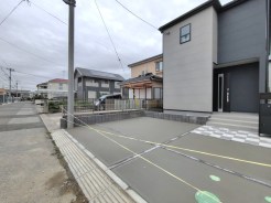 北西側 約6.0m 公道