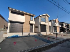 即日内覧可能です
3号棟側より