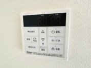【給湯器操作パネル】