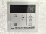 【給湯器操作パネル】