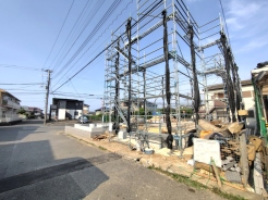 西側 約6.2m 市道