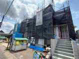 新築一戸建て