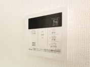 【給湯器リモコン】