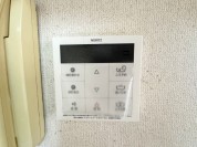 【給湯器リモコン】