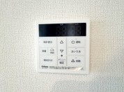 【給湯器リモコン】