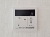 【給湯器リモコン】