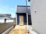 新築一戸建て