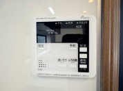 【給湯器リモコン】