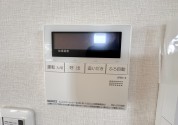 【給湯器リモコン】