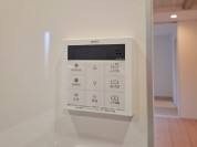 【給湯器リモコン】