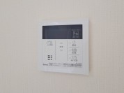 【給湯器リモコン】