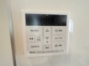 【給湯器リモコン】